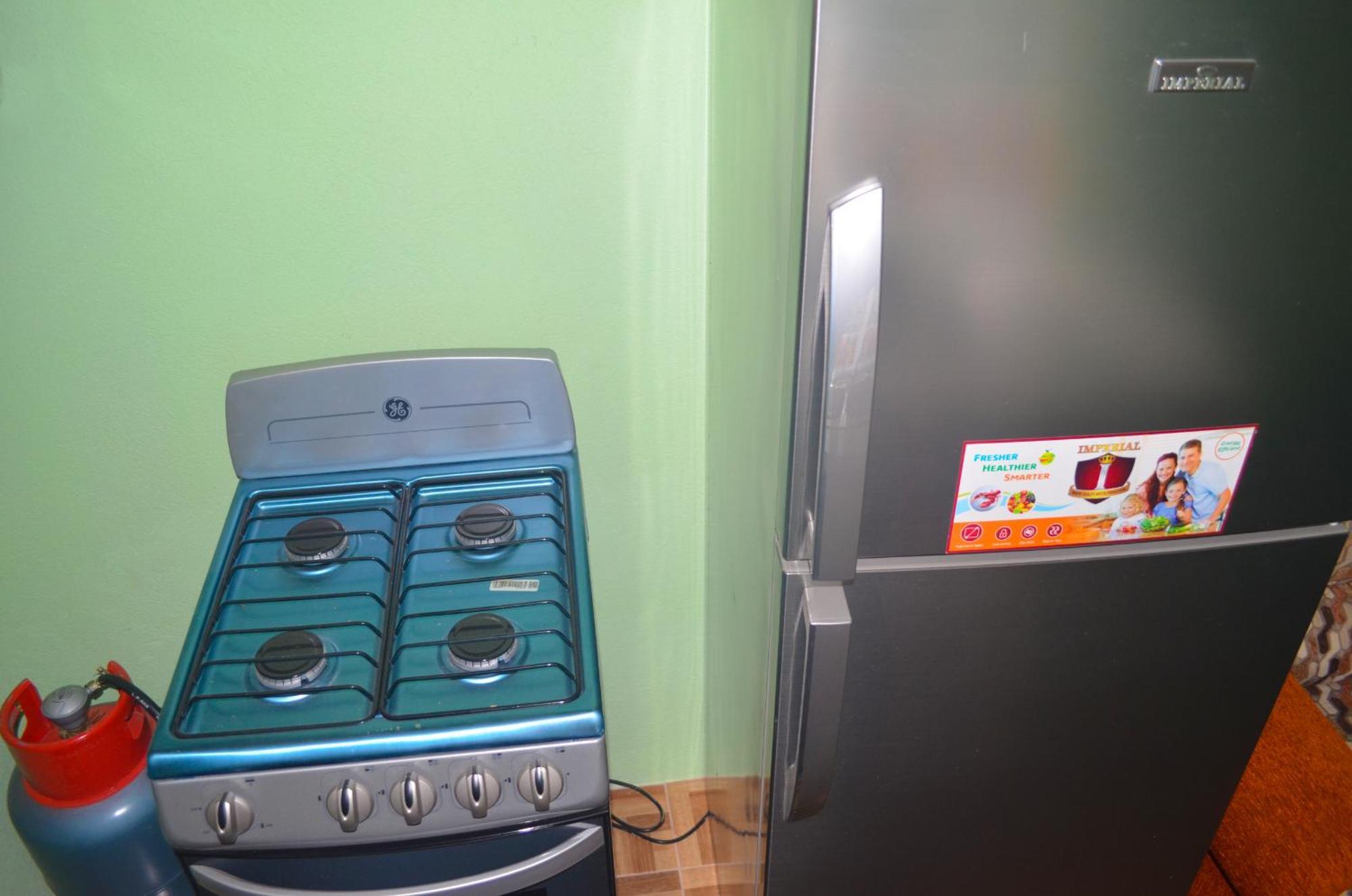 Little Shaw Park Guest House Ocho Rios Bagian luar foto